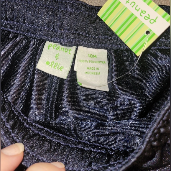 18mo Peanut & Ollie navy blue shorts - Picture 3 of 3